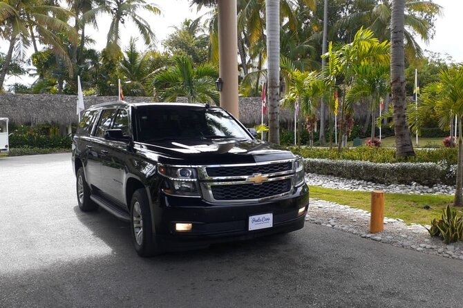 Deluxe SUV Private Round Trip Airport Transfer Bavaro Hotels 1-5 Passenger - Key Points