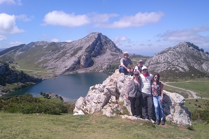 Direct Tour to Covadonga Lakes Picos De Europa From Oviedo - Key Points