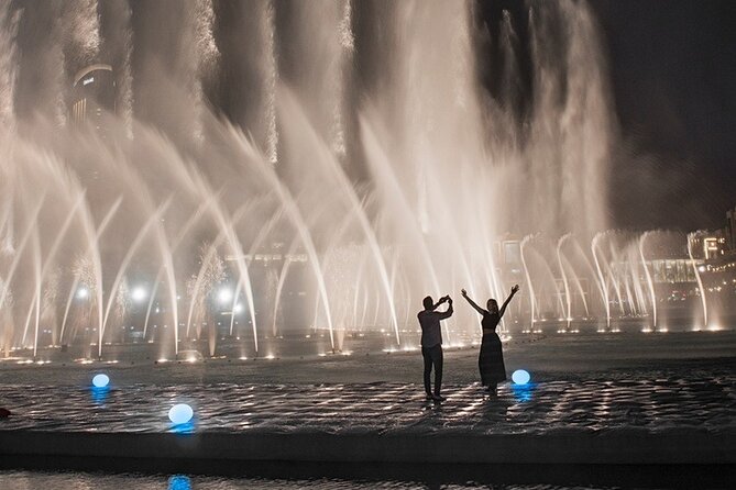 Dubai Fountain Walk Bridge - Key Points