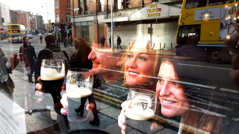 Dublin: Guided Sights and Pints Tour - Key Points