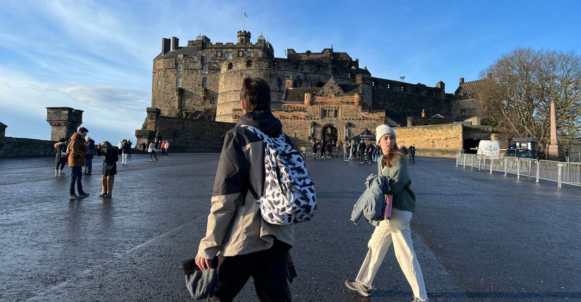 Edinburgh: Private Guided Tour of the Edinburgh Castle - Key Points