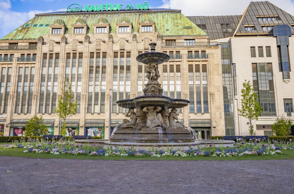 Explore the Best Intro Tour of Dusseldorf With a Local - Key Points