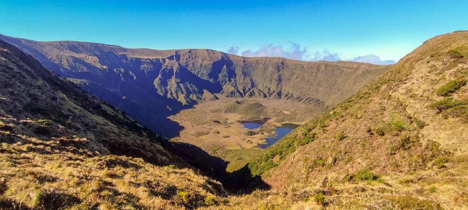 Faial Island: Full Day Tour With Lunch Included in Horta. - Key Points