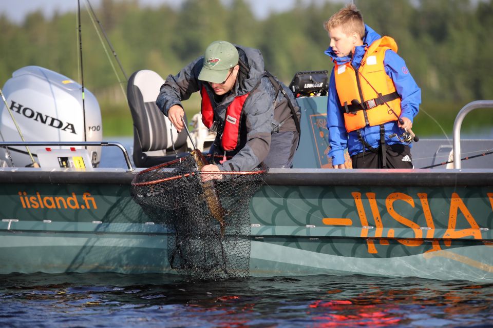 Family-friendly Boat Fishing Trip in Ii - Key Points