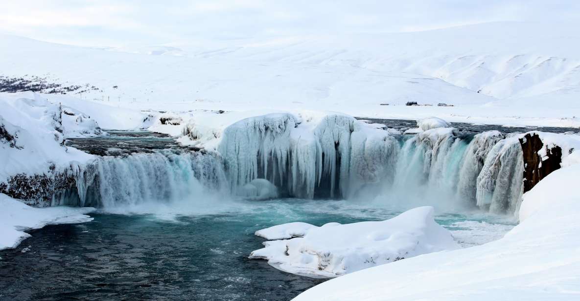 From Akureyri: Private Lake Mývatn Day Trip With Local Guide - Key Points