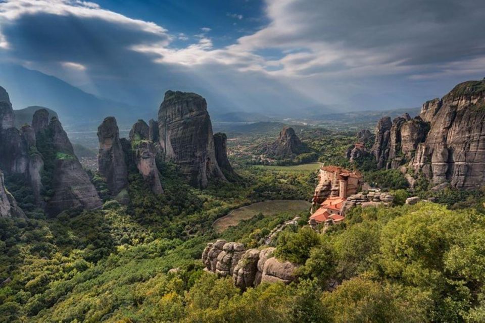 From Athens: 2-Day Delphi, Meteora, and Thermopylae Tour - Key Points