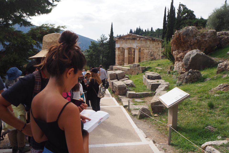 From Athens: Day Tour to Delphi - Key Points