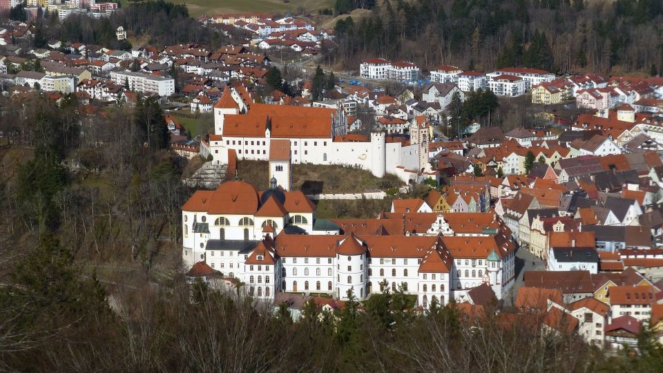 Füssen: Private Guided Walking Tour - Key Points