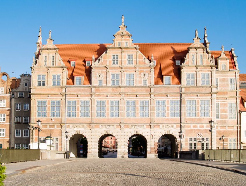 Gdansk's Historic Treasures: A Private Walking Tour - Key Points