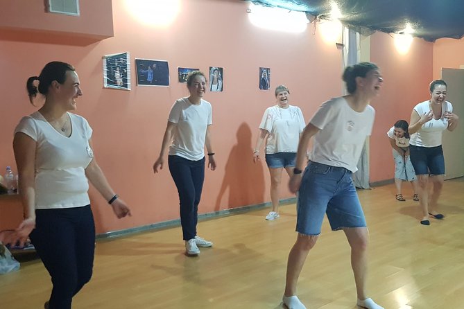 Georgian Dance Class in Tbilisi, Georgia - Key Points