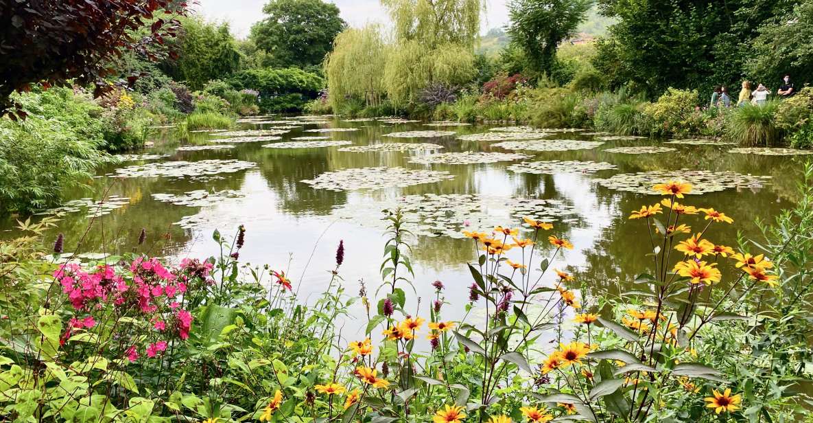 Giverny Versailles Trianon Small Group by Minivan From Paris - Key Points