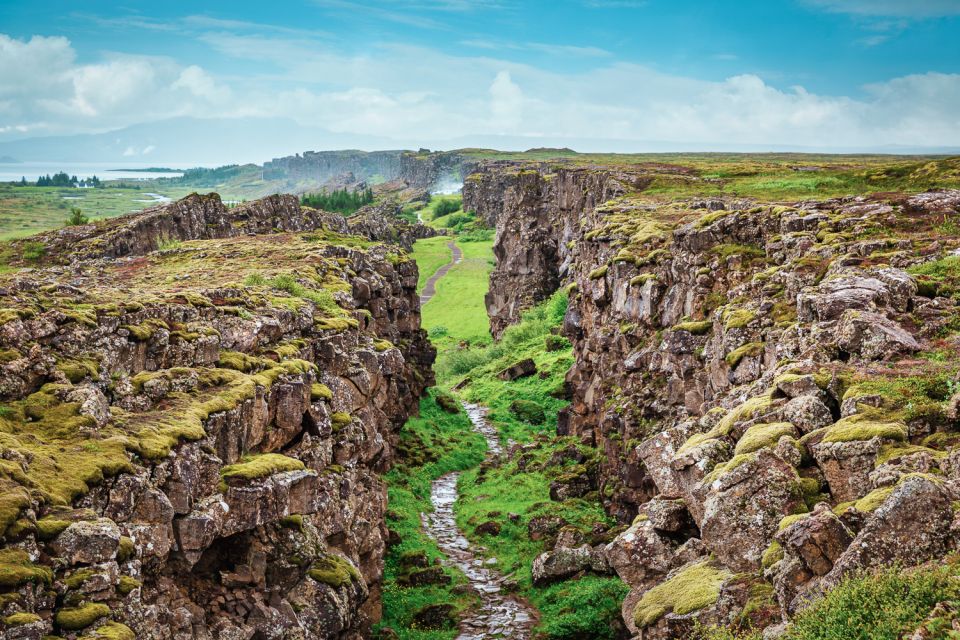 Golden Circle and Kerid Crater Small Group Tour - Key Points