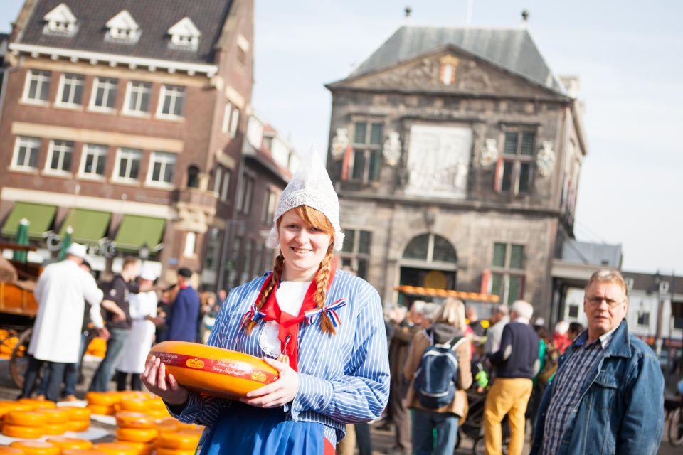 Gouda: Audiotour of Goudse Waag Cheese and Crafts Museum - Key Points