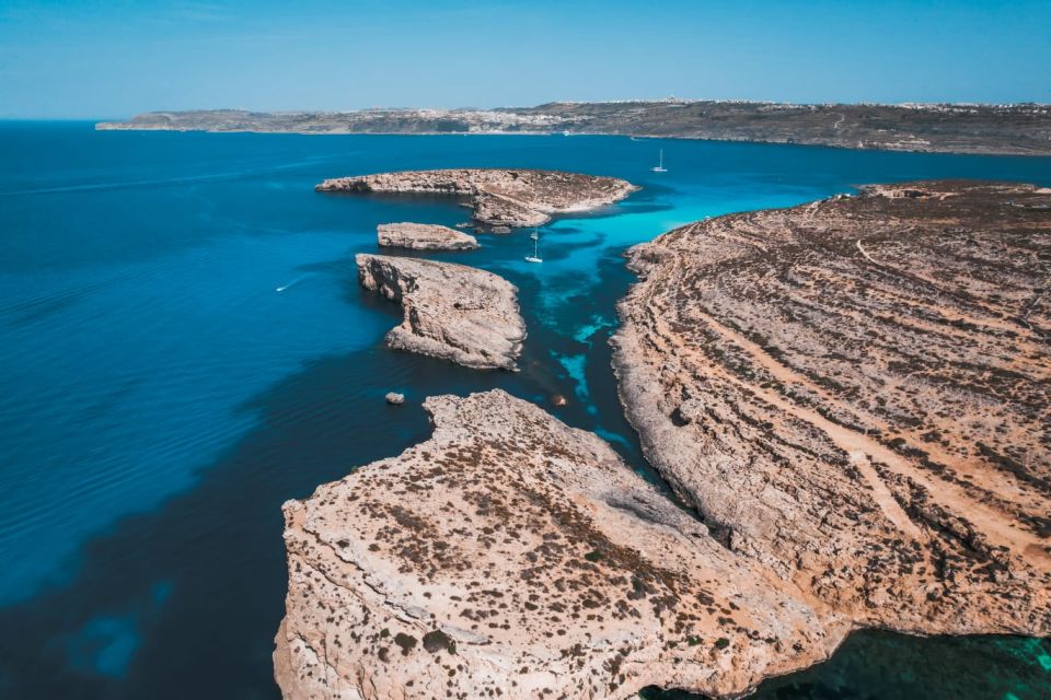 Gozo: Cominos Blue Lagoon Roundtrip Speedboat Transfer - Key Points