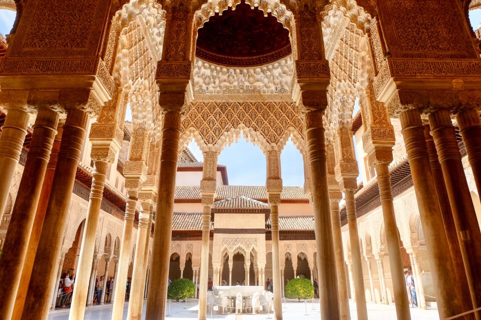 Granada: 3-Hour Fast-Track Alhambra Tour - Key Points