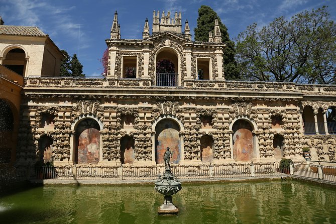 Guided Tour Seville Alcazar - Overview of the Real Alcazar