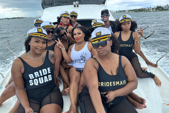 Half-Day Private Rose Island Party Yacht Getaway - Key Points