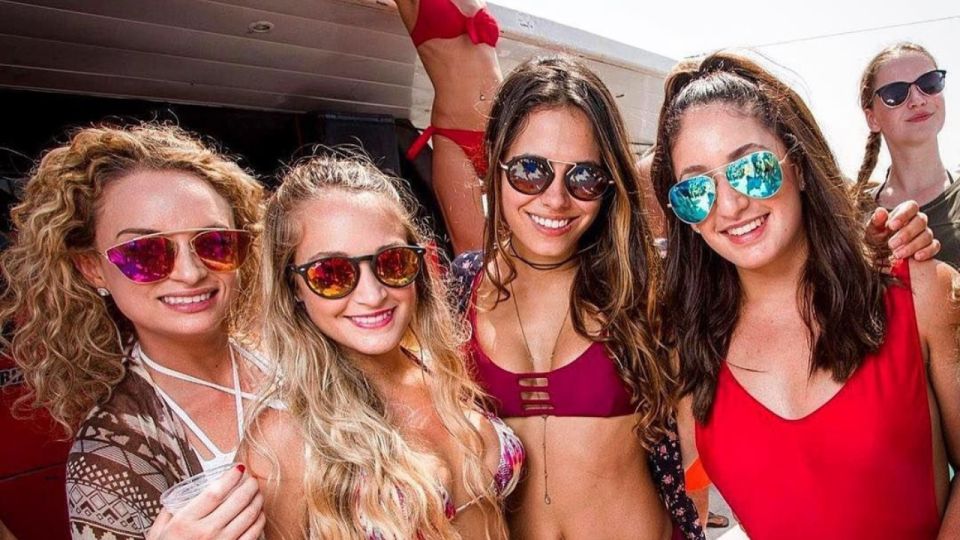 Ibiza: Afternoon Boat Party With Open Premium Bar - Key Points