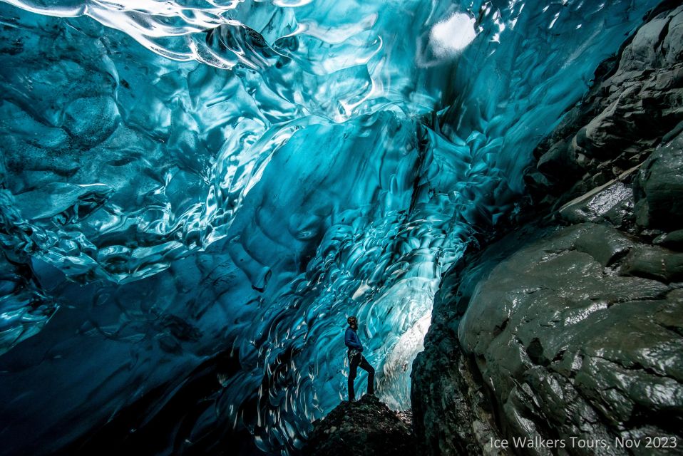 Jökulsárlón: Glacier Hike to a Remote Ice Cave - Key Points