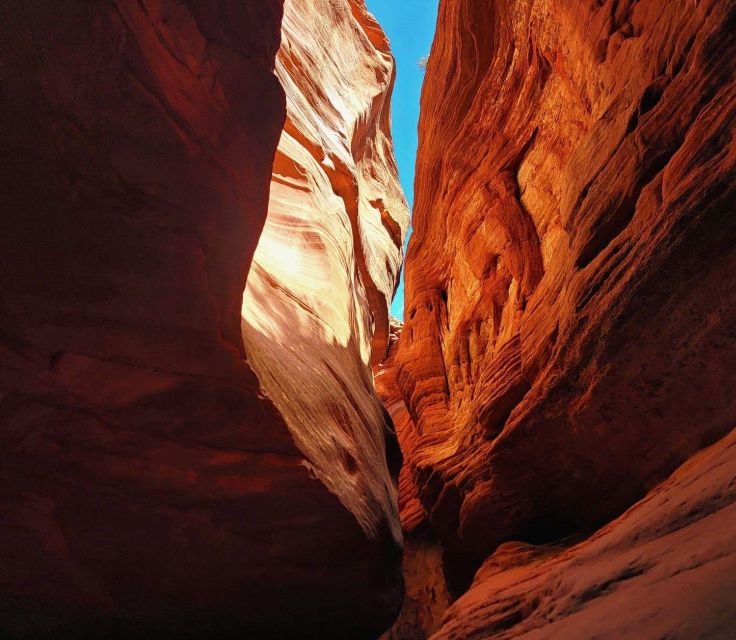 Kanab: Peek-a-Boo Canyon, The Great Chamber, and Hoodoo Tour - Key Points