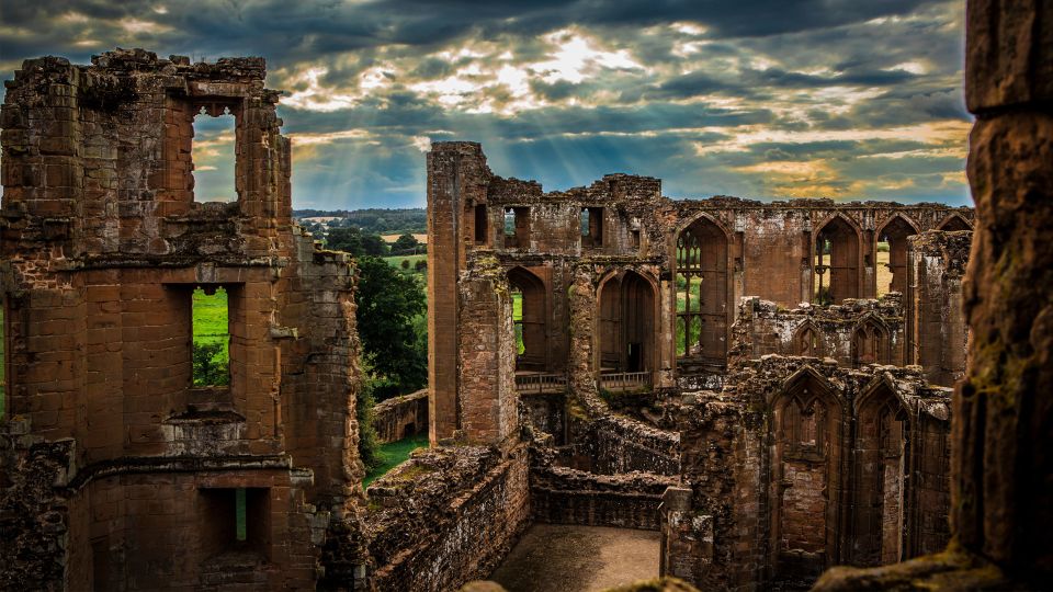 Kenilworth Castle and Elizabethan Garden Entry Ticket - Key Points