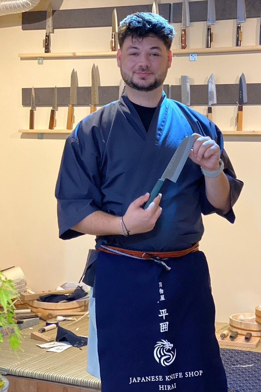 Knife Sharpening Workshop Review: A Beginner's Experience - Key Points