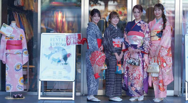 Kyoto Sightseeing in a Beautiful KIMONO (near Kyoto Station) - Key Points