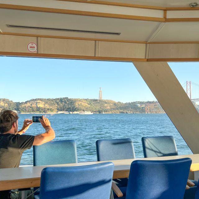 Lisbon: Tagus River Cruise - Key Points