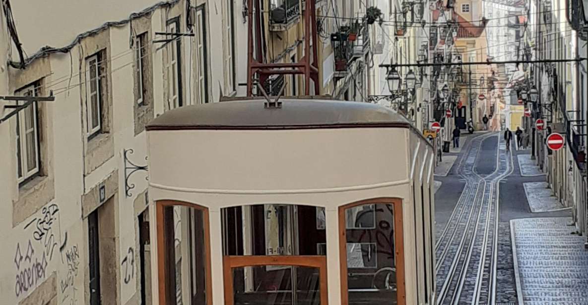 Lisbon Tuk Tuk Tour Through the 7 Hills - Key Points