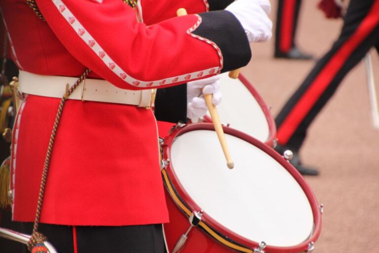 London: Changing Of The Guard Private Group Or Family Tour Tour Duration And Type