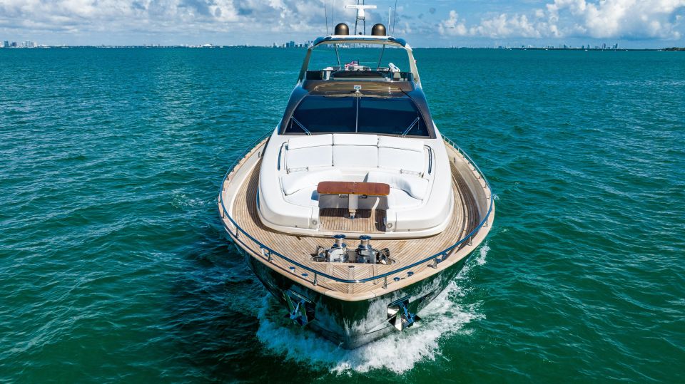 Luxury Yacht Charter - Key Points