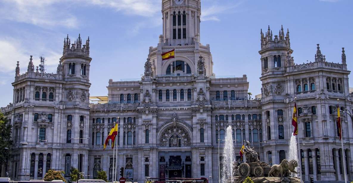 Madrid: Private Customized Walking Tour With a Local Host - Key Points