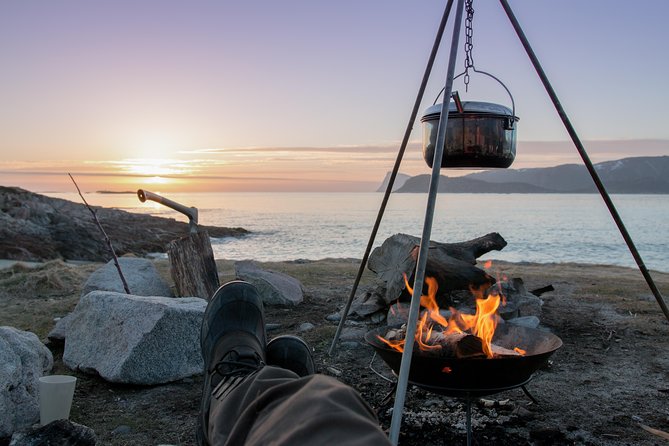 Midnight Sun Campfire Tour From Tromso - Key Points