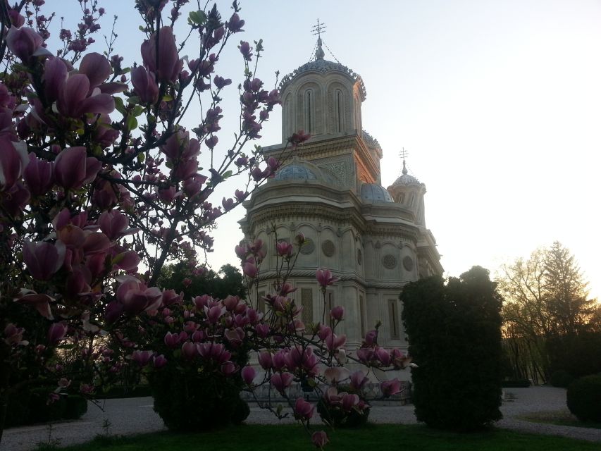 Monasteries of Curtea De Arges: Day Trip From Bucharest - Key Points