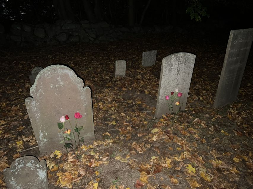 Moonlit Mystic Graveyard Ghost Tour - Key Points