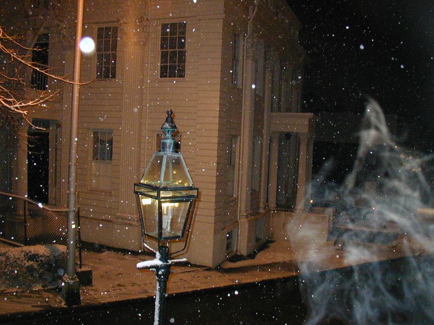 Newport: Historic District Ghosts Guided Walking Tour - Key Points