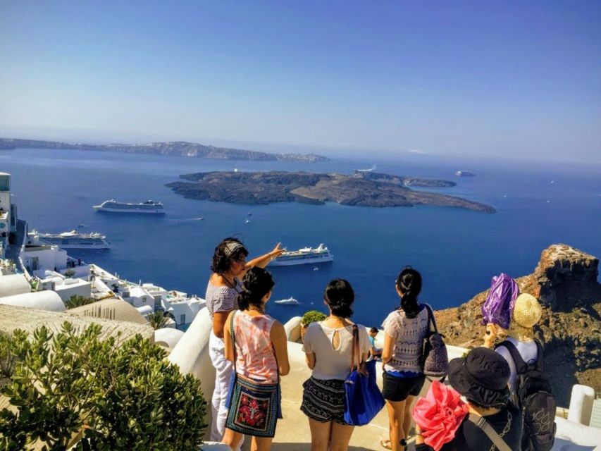 North Santorini: Private Tour With Oia Sunset - Key Points