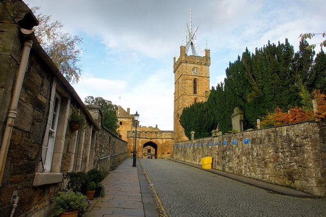 On the Trail of Mary Queen of Scots Private Tour in a Minivan From Edinburgh - Booking Information