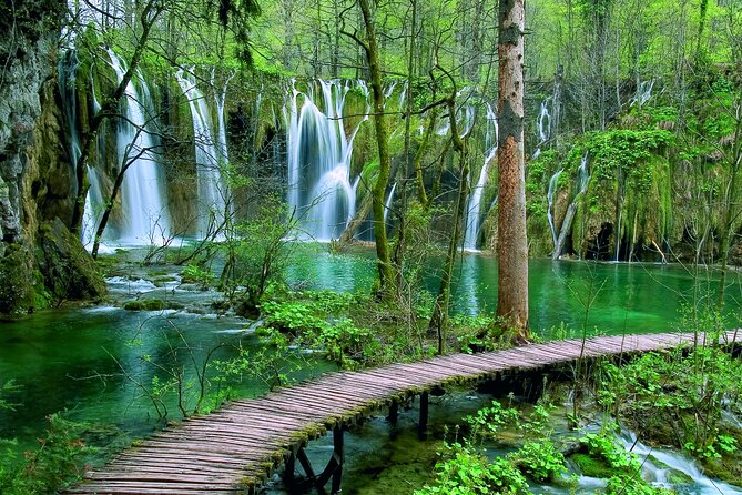 Plitvice Lakes National Park Tour From Zadar - Key Points