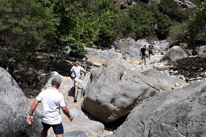 PRIVATE Hiking Walking GORGE Nearby Hersonissos CRETE - Key Points