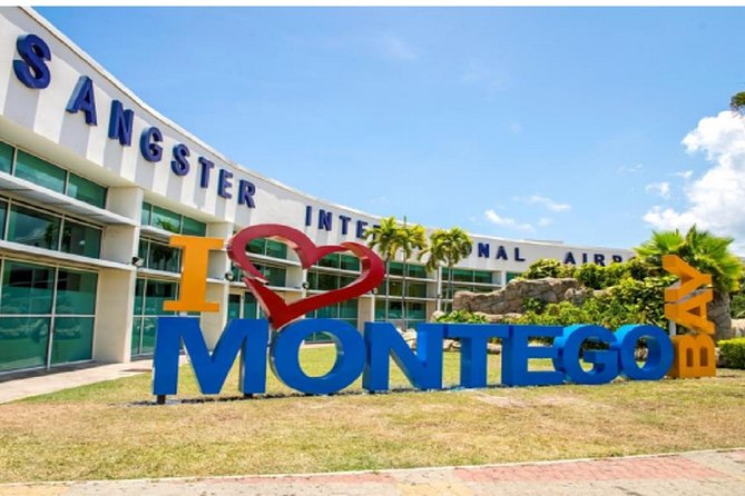 Private Round Trip Airport Transfer in Montego Bay - Key Points