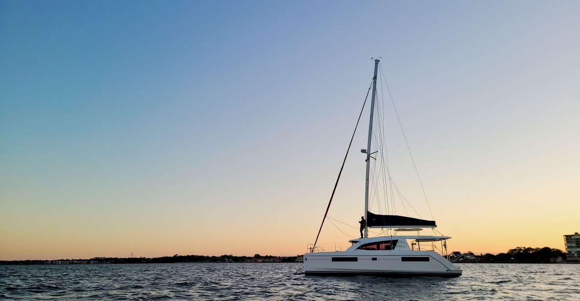 Private Sail Charter: Sunset Sail - Key Points