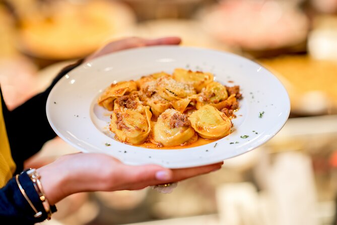 Ragù and Fresh Pasta Home Cooking Class in Bologna - Key Points