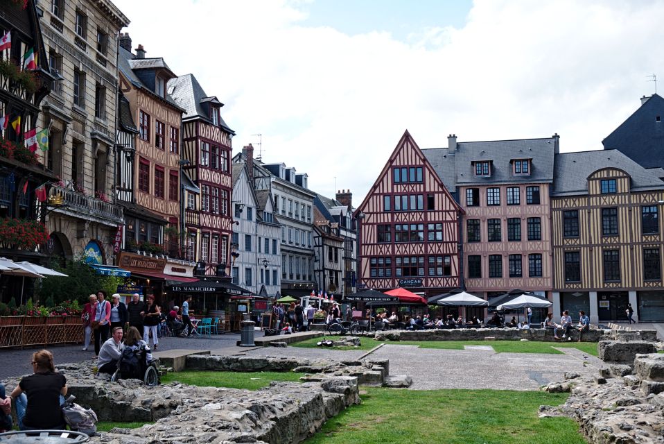 Rouen: Private Walking Tour With a Licensed Tour Guide - Exploring Medieval Rouen