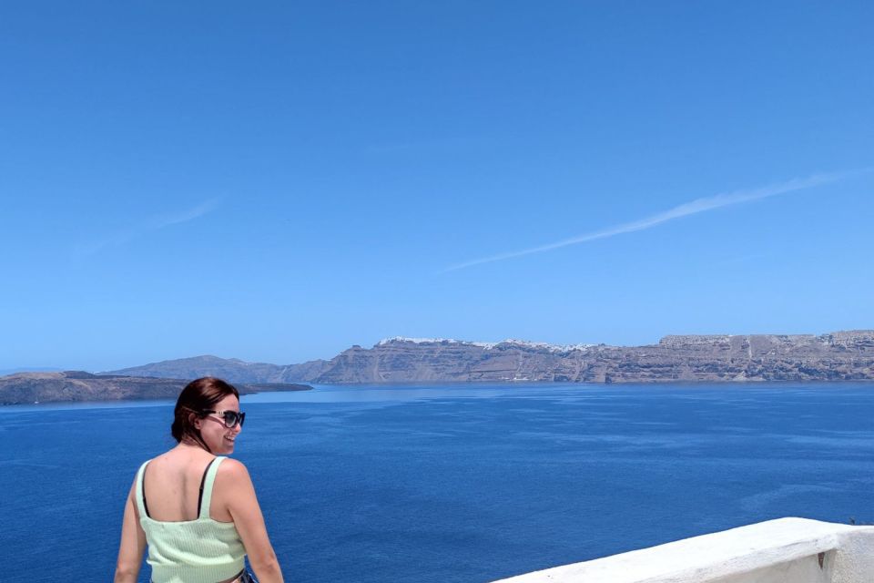 Santorini: Must-See Highlights Private Sightseeing Tour - Key Points