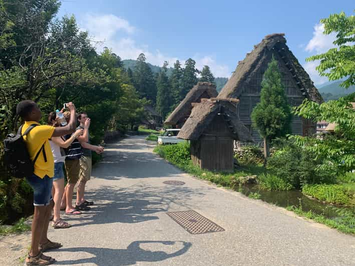 Shirakawa-go Half Day Tour Review - Key Points