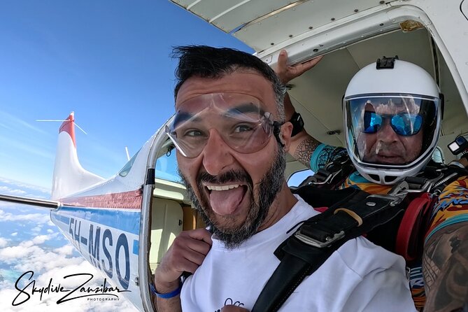 Skydive Zanzibar | Tandem Skydive - Key Points