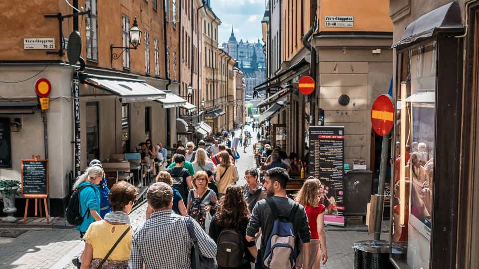 Stockholm: Old Town Walking Tour - Key Points