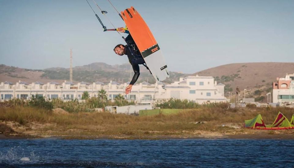 Tarifa: Kitesurfing Course With IKO Certified Instructor - Key Points