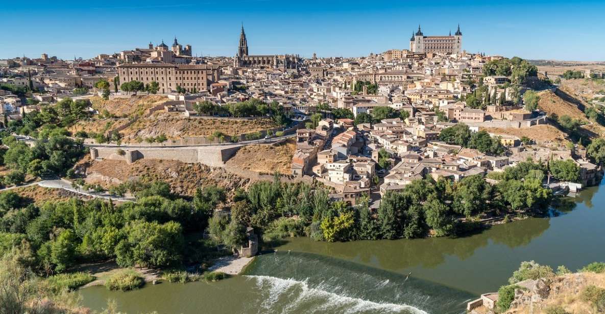 Toledo: Private Walking Tour With 7 Monument Tickets - Key Points